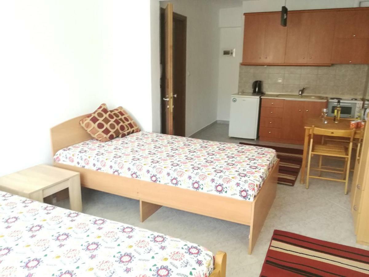 Iliana'S House Apartment Naousa  Bagian luar foto